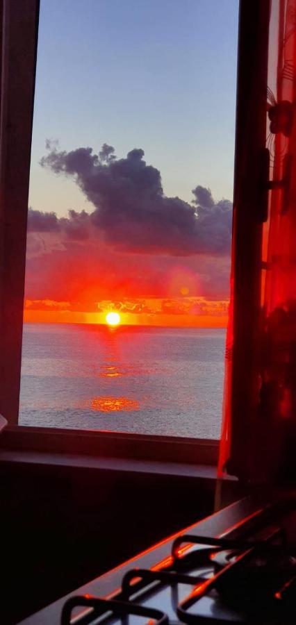 Una Finestra Sul Mare - Free Wi -Fi リオマッジョーレ エクステリア 写真